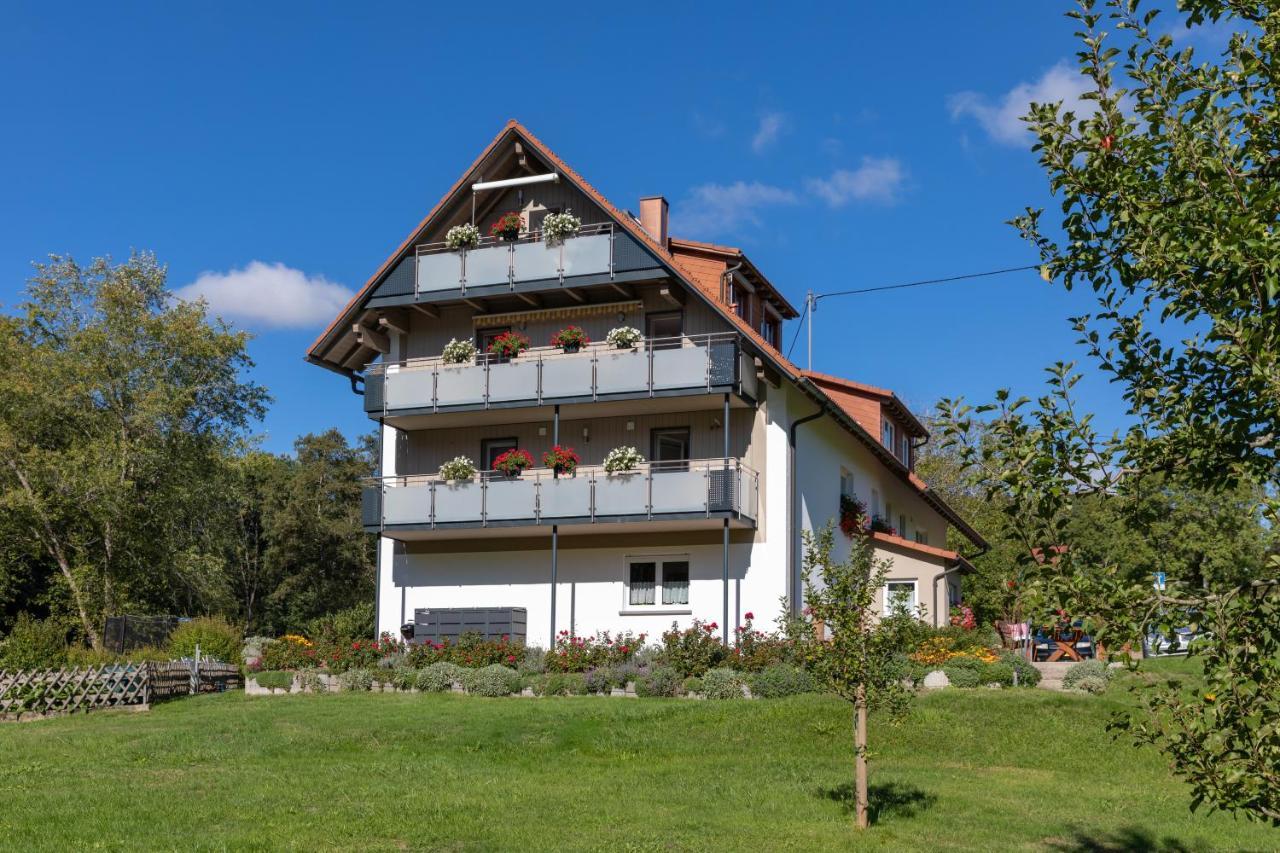 Haus Hilda Fechtig Hotel อูลิงเกน-เบียร์เคนดอร์ฟ ภายนอก รูปภาพ
