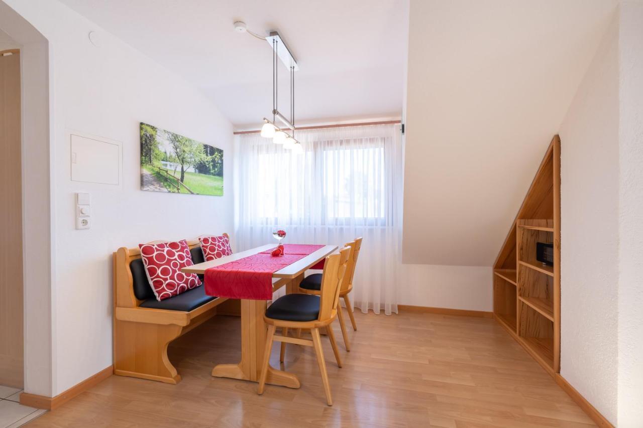 Haus Hilda Fechtig Hotel อูลิงเกน-เบียร์เคนดอร์ฟ ภายนอก รูปภาพ
